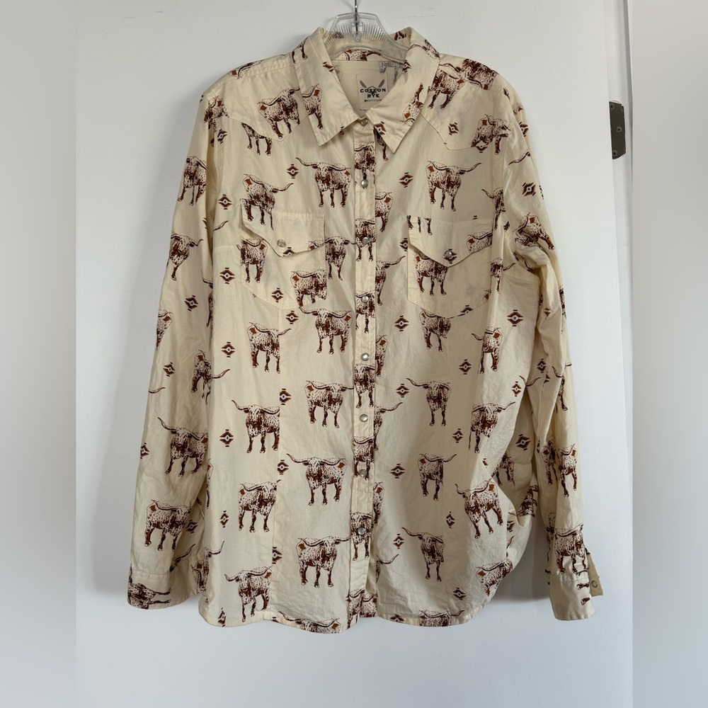 Cotton and Rye Women’s Western Shirt with Longhorn Pattern, XXL